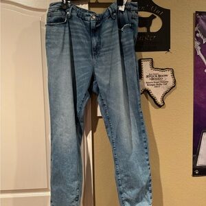 Good American relaxed fit jeans size 18